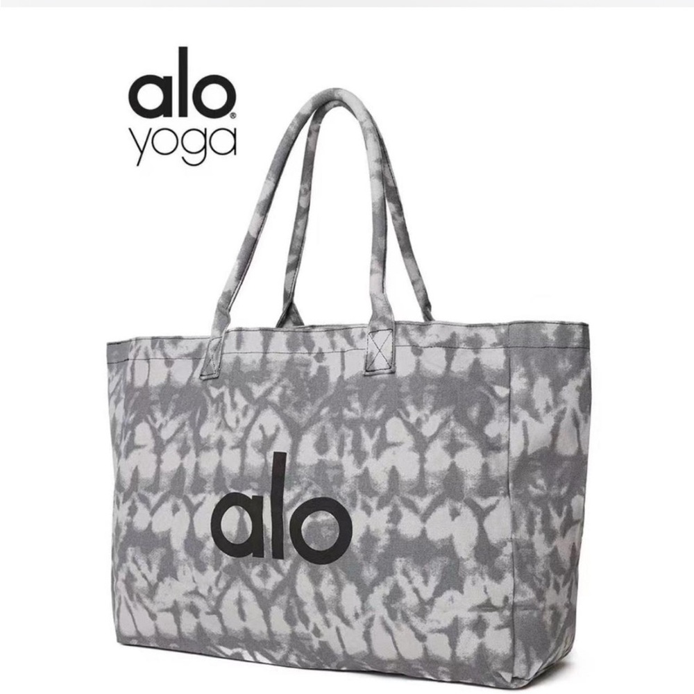 ALO Yoga Tie-Dye Gray Tote Bag
